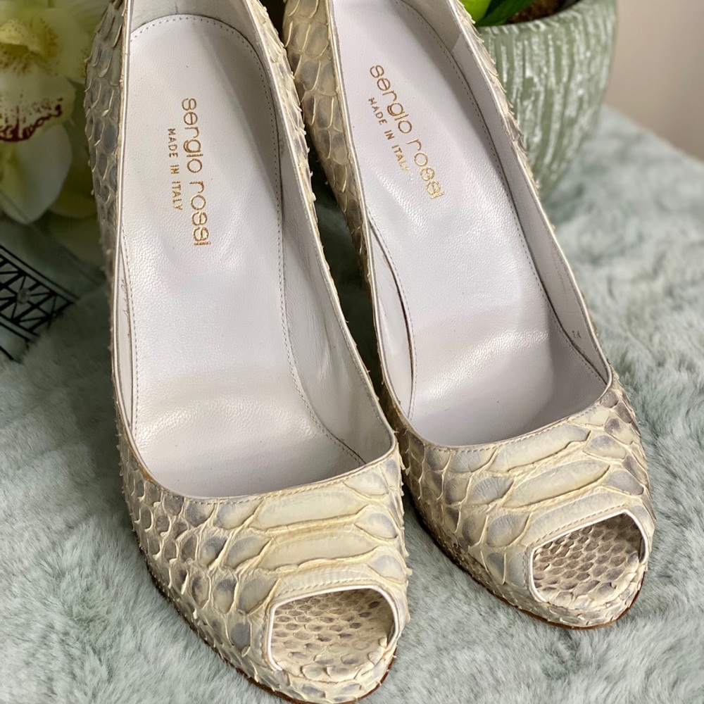 SERGIO ROSSI PYTHON LEATHER PUMPS - Picture 3 of 6